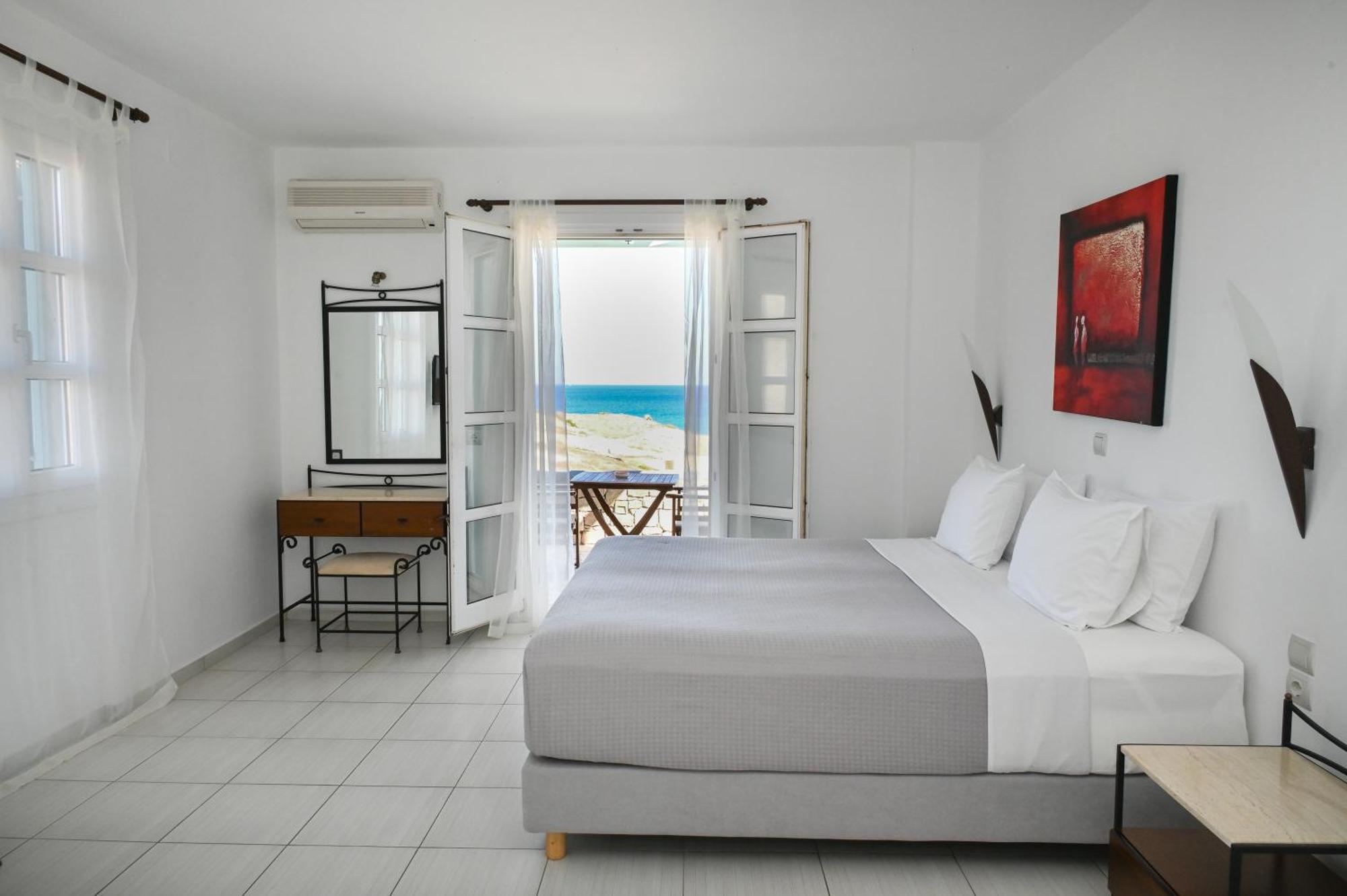 Asterias Boutique Hotel Pachaina Exterior photo